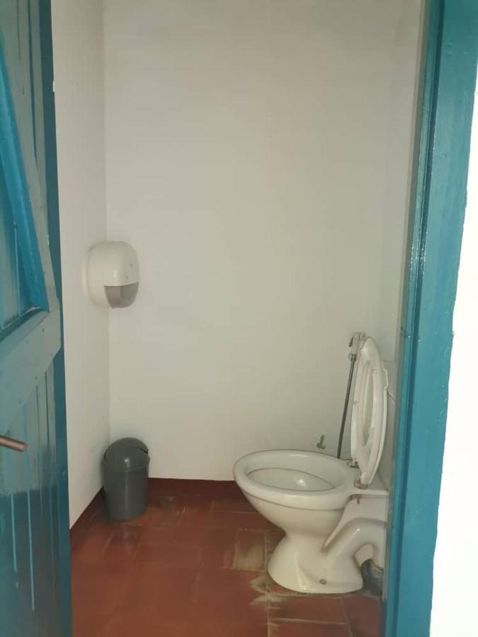 Auberge Mariama Ba Горе Екстер'єр фото